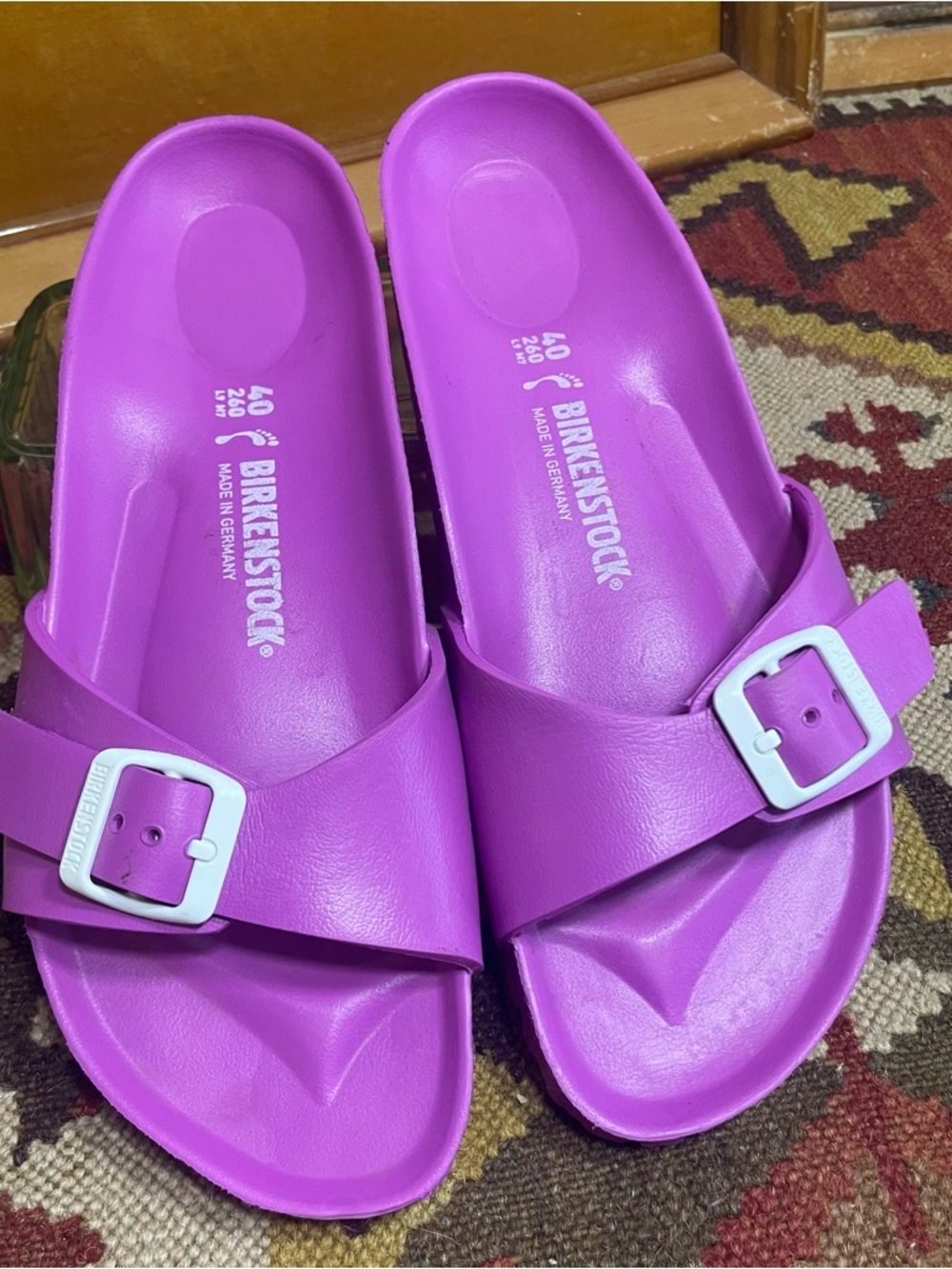 Birkenstock Arizona Madrid EVA Slides in Vibrant Magenta Sz 40